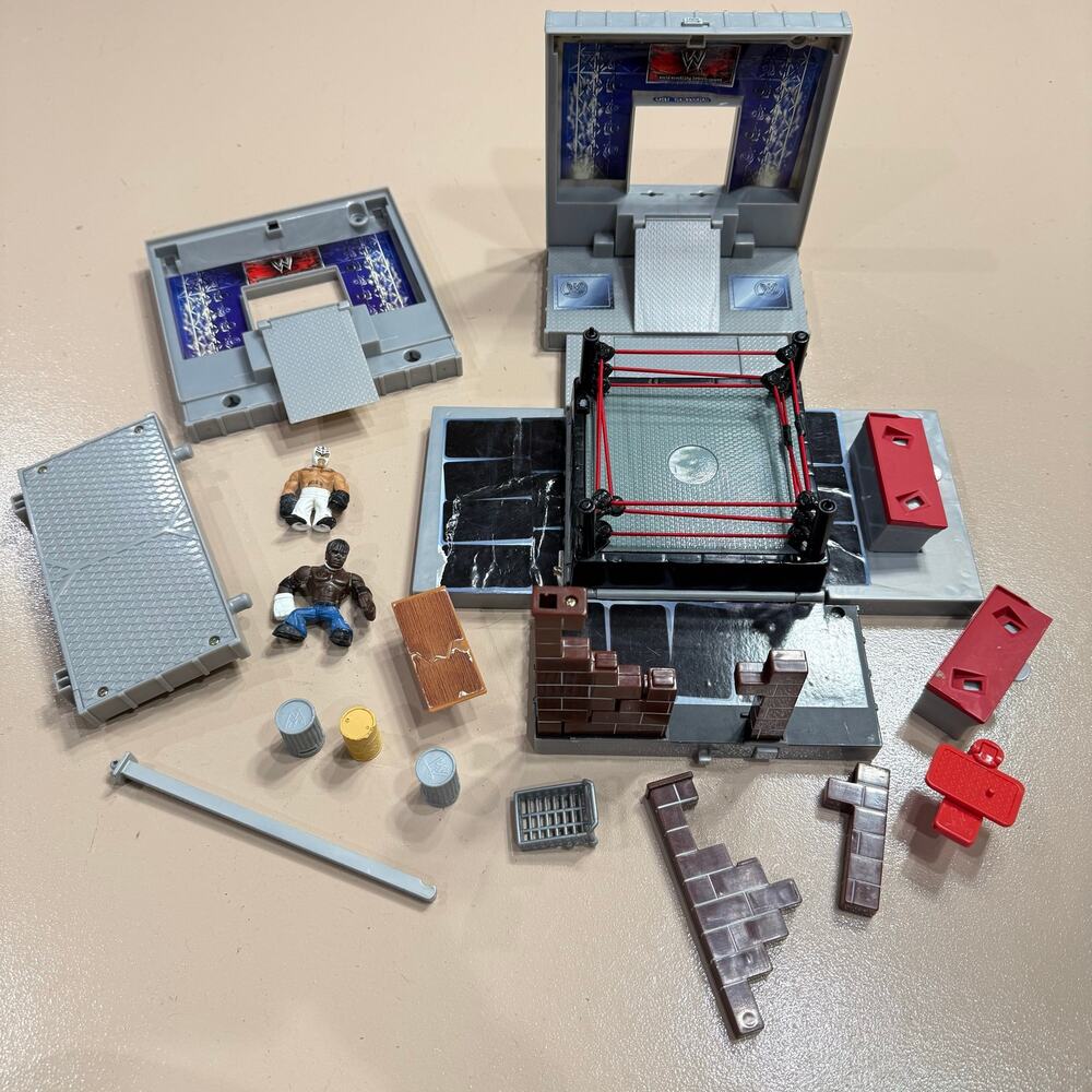 WWE Jakks Micro Aggression "Crash & Bash" Playset Wrestling Figures